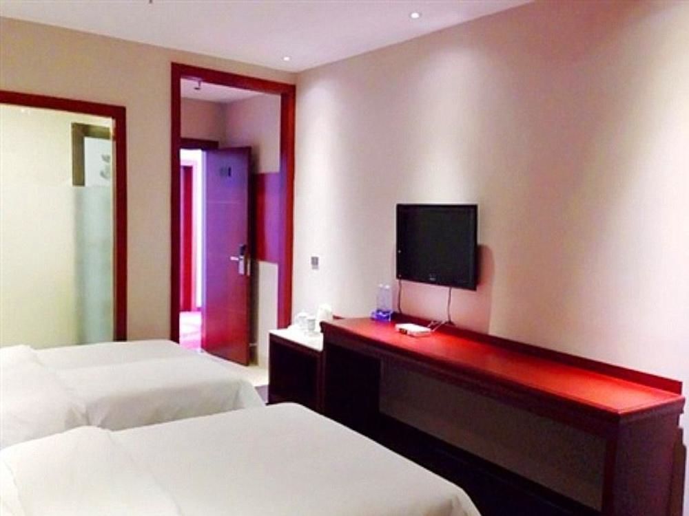 Longwang Business Hotel Liuzhou Dış mekan fotoğraf